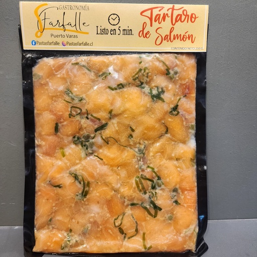 Tártaro de salmón Farfalle
